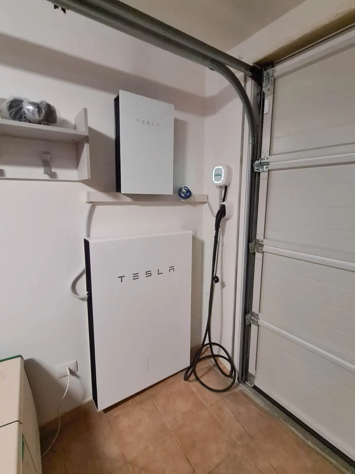 Tesla Powerwall: Cosa significa per i proprietari di veicoli elettrici